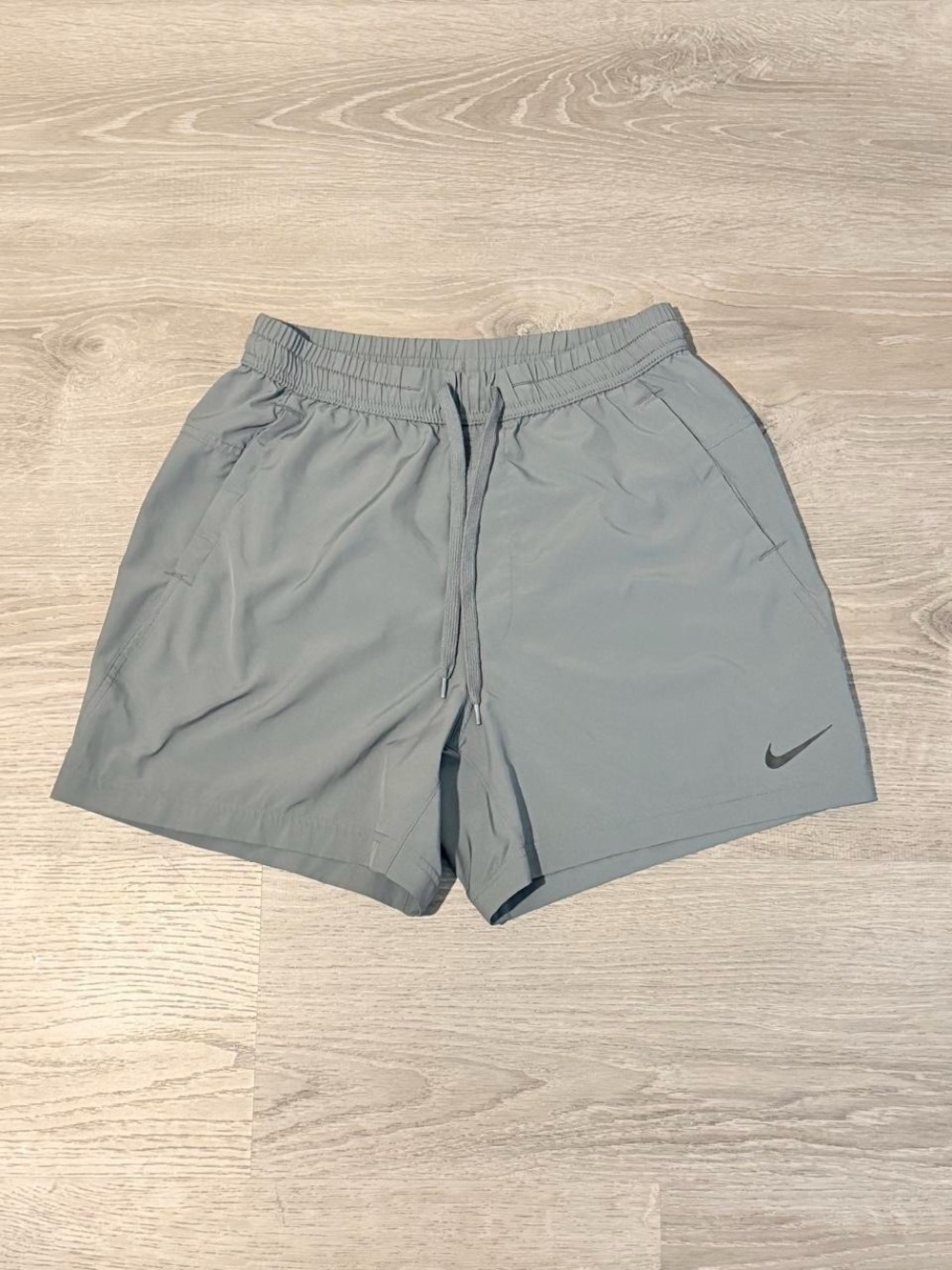Nike Men’s Gray Performance Athletic Shorts with Drawstring